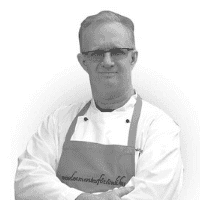Tanács Attila
